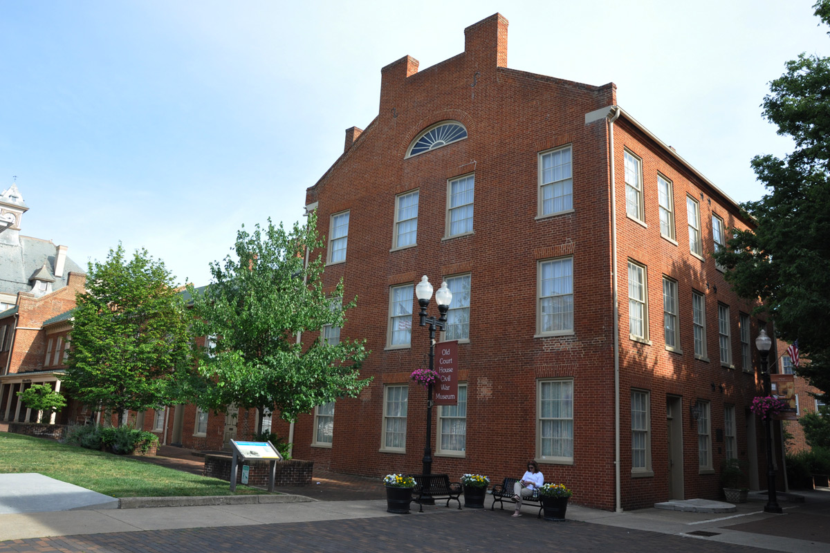 Feltner Parking Lot Rentals